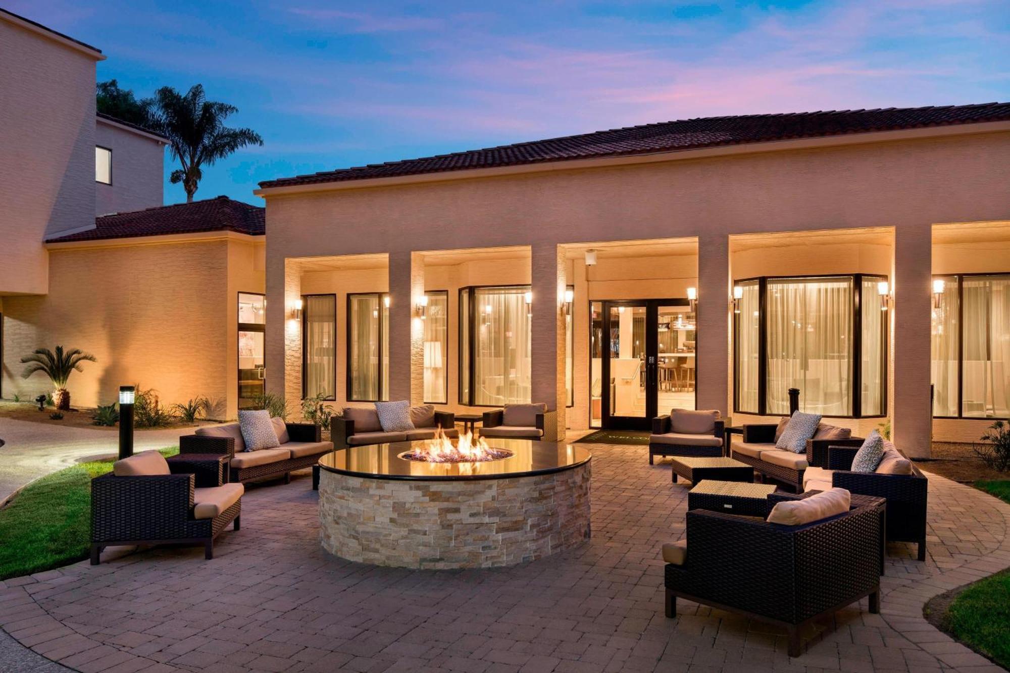 Courtyard By Marriott San Diego Sorrento Valley Εξωτερικό φωτογραφία